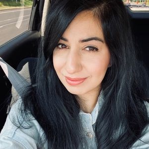 Meet your Posher, Bonnie